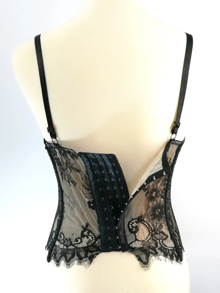 كورسيه دانتيل