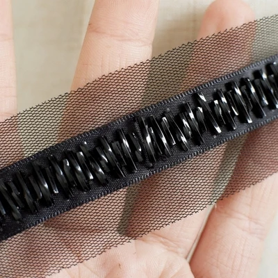 شريط دانتيل اسود