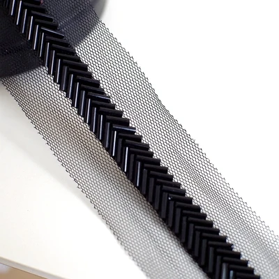 شريط دانتيل اسود